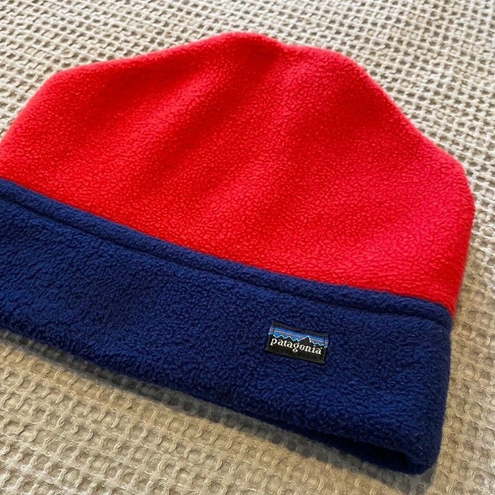 Vintage Patagonia Synchilla Fleece Winter Beanie Hat Medium Red and Blue